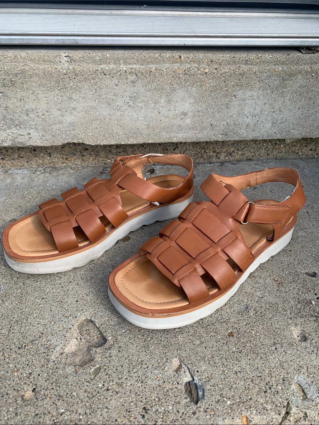 Madewell Tan Leather Strappy Sandals